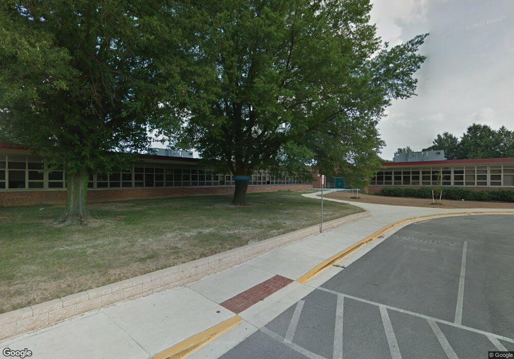 401 Hampton Rd, Linthicum, MD 21090 - photo 1