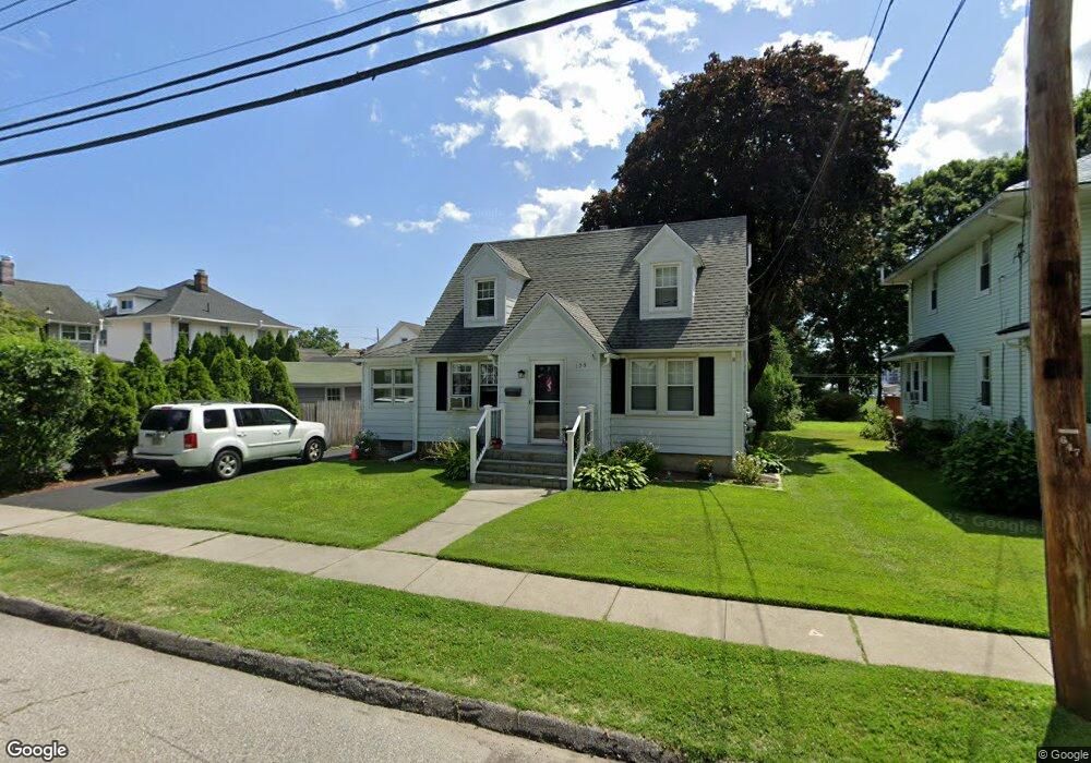 128 Willow Ave, Stratford, CT 06615 - photo 1