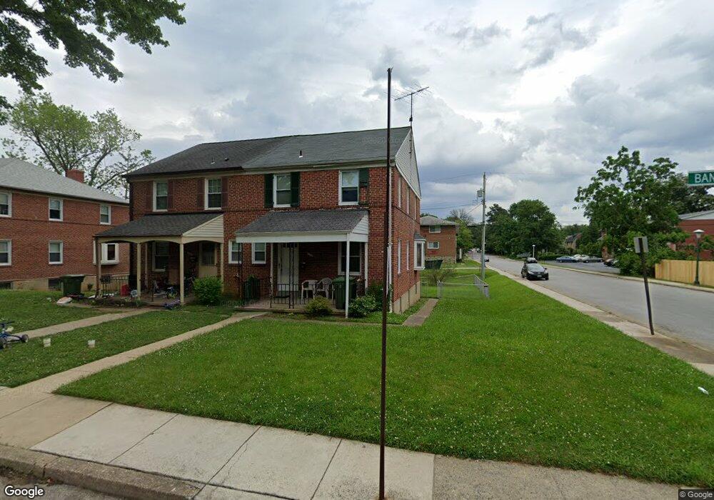 3715 Bancroft Rd, Baltimore, MD 21215 - photo 1