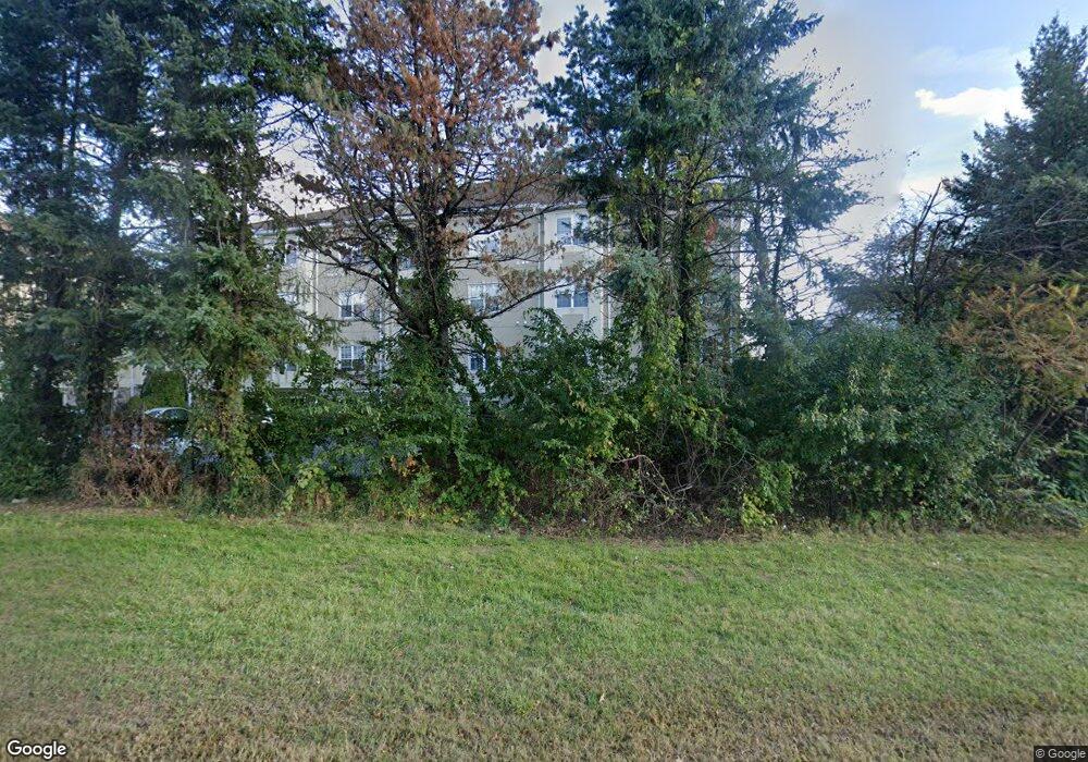 8104 Harcourt Rd, Clifton, NJ 07013 - photo 1