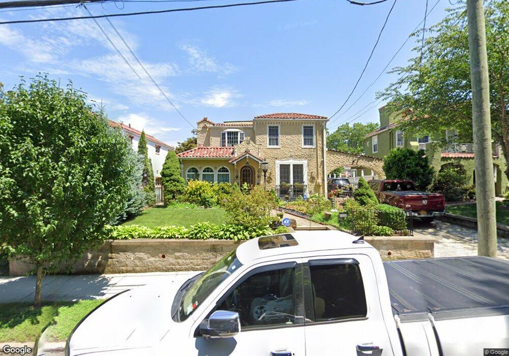 1174 Laurel Ave, Bridgeport, CT 06604 - photo 1