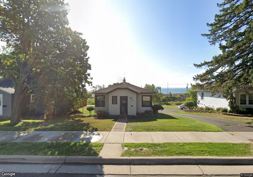 2728 Jefferson St, Duluth, MN 55812 - photo 1