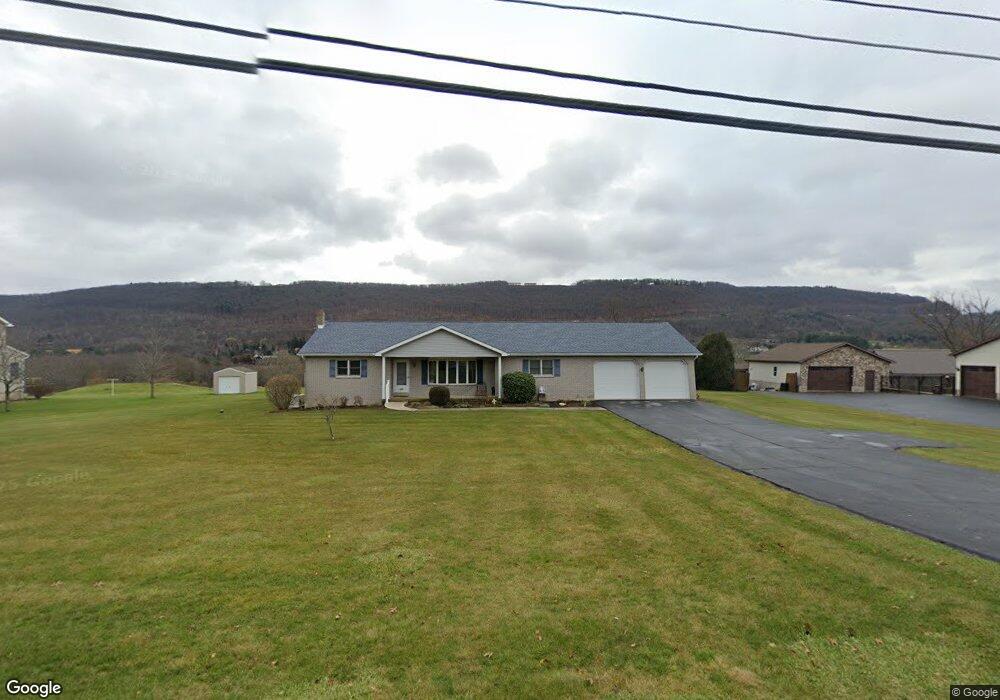 734 W Butler Dr, Sugarloaf, PA 18249 - photo 1