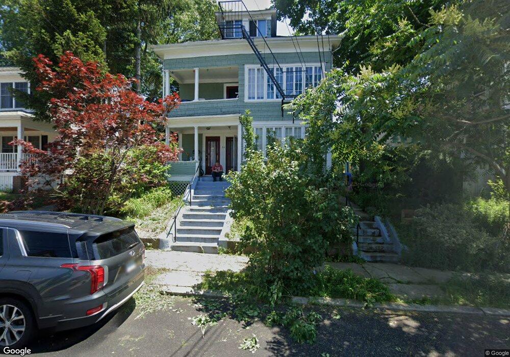 24 Blodgett Ave unit 2, Pawtucket, RI 02860 - photo 1