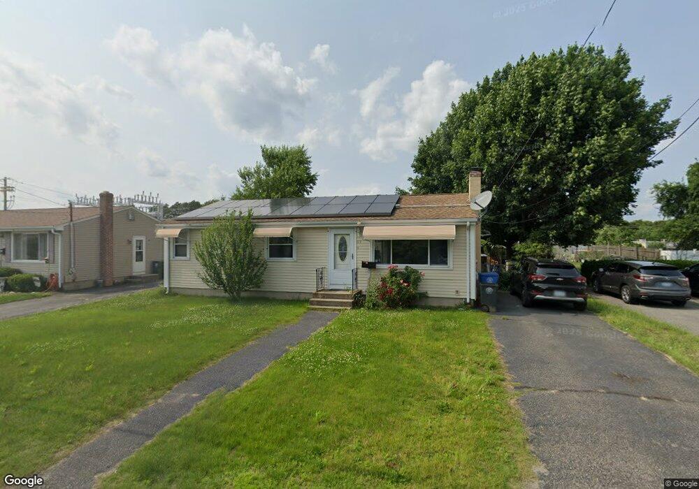 115 Macklin St, Cranston, RI 02920 - photo 1