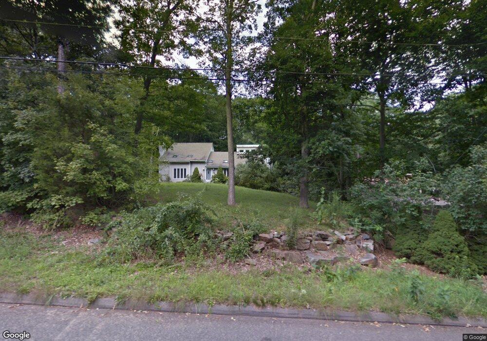 40 Shaker Ct, Guilford, CT 06437 - photo 1