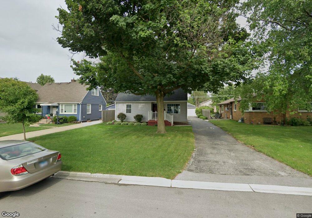 1012 N Webster St, Naperville, IL 60563 - photo 1