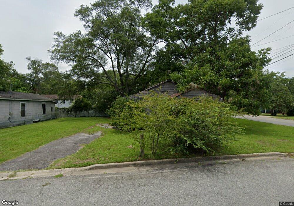 1011 5th St NW, Moultrie, GA 31768 - photo 1