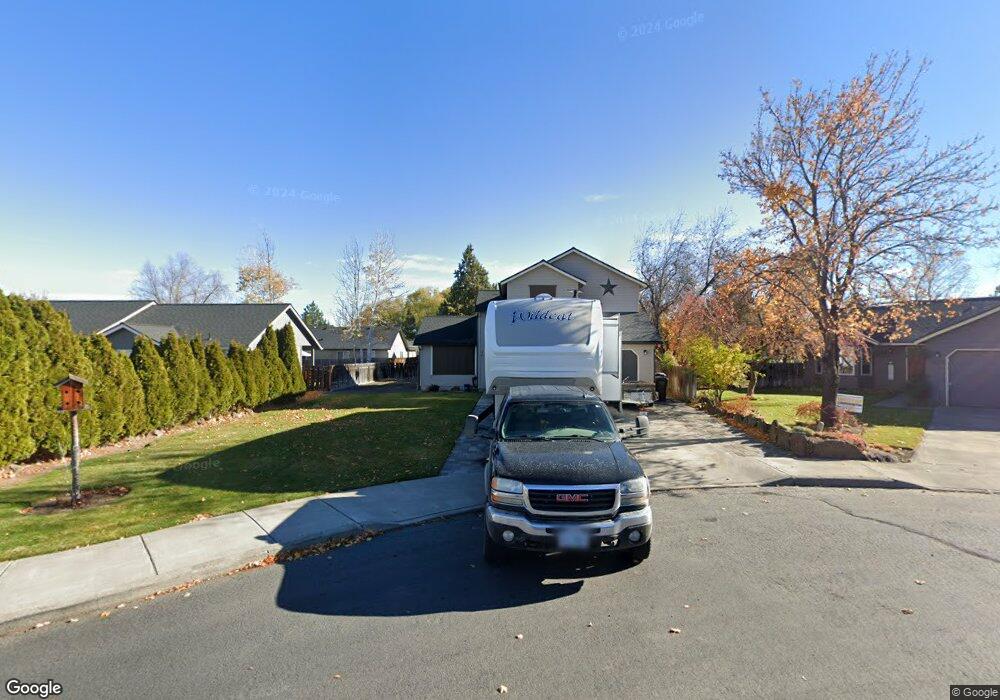 1946 SW 28th Ct, Redmond, OR 97756 - photo 1