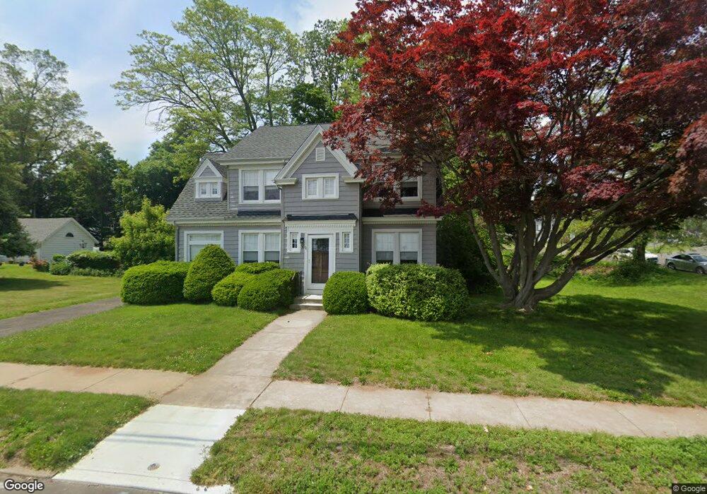 30 Colonial Cir, West Haven, CT 06516 - photo 1