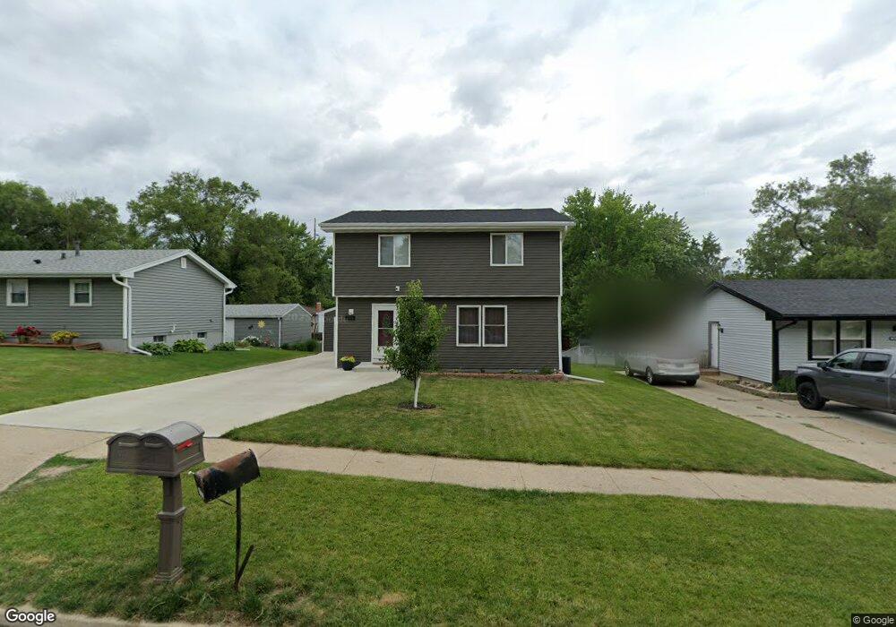 406 E Marion St, Des Moines, IA 50315 - photo 1