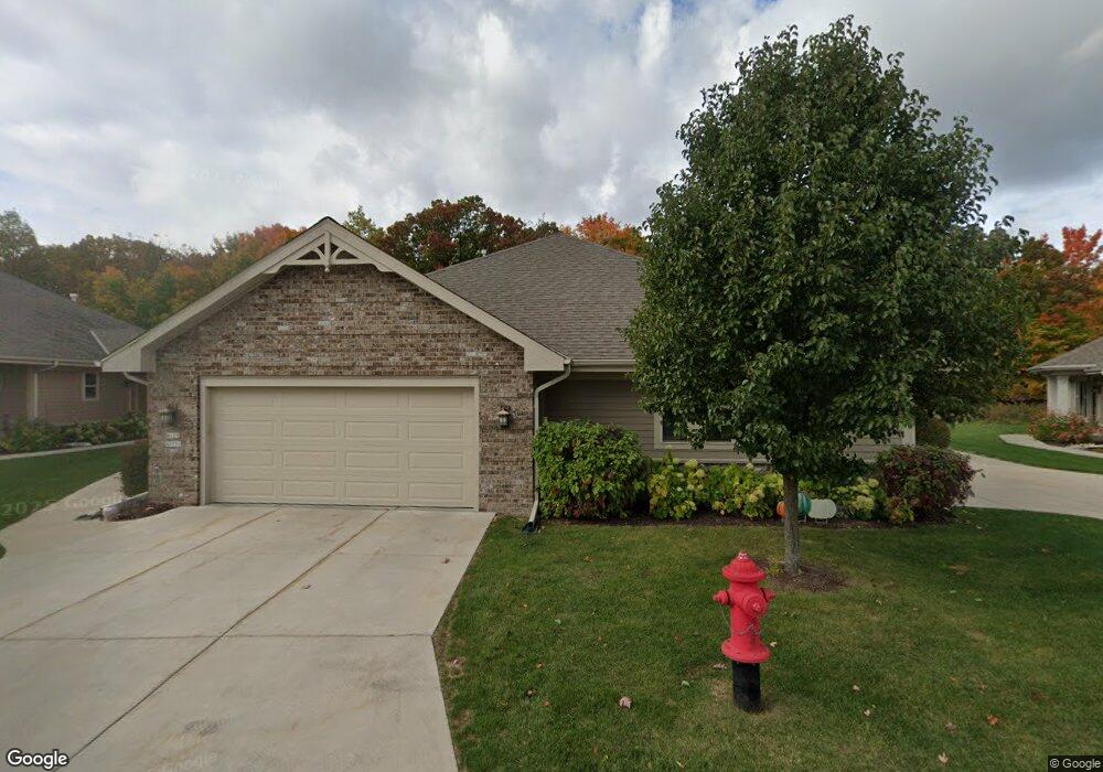 W129N6775 Northfield Cir unit W129N6775, Menomonee Falls, WI 53051 - photo 1