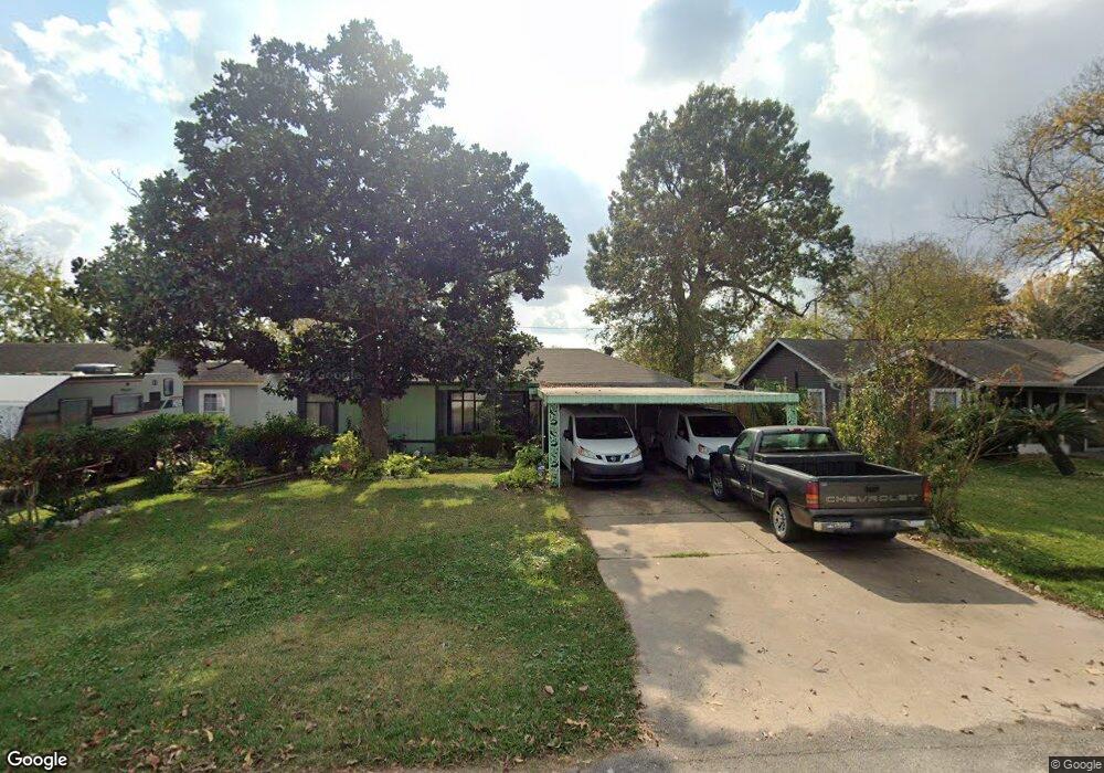 213 W 44th St, Houston, TX 77018 - photo 1
