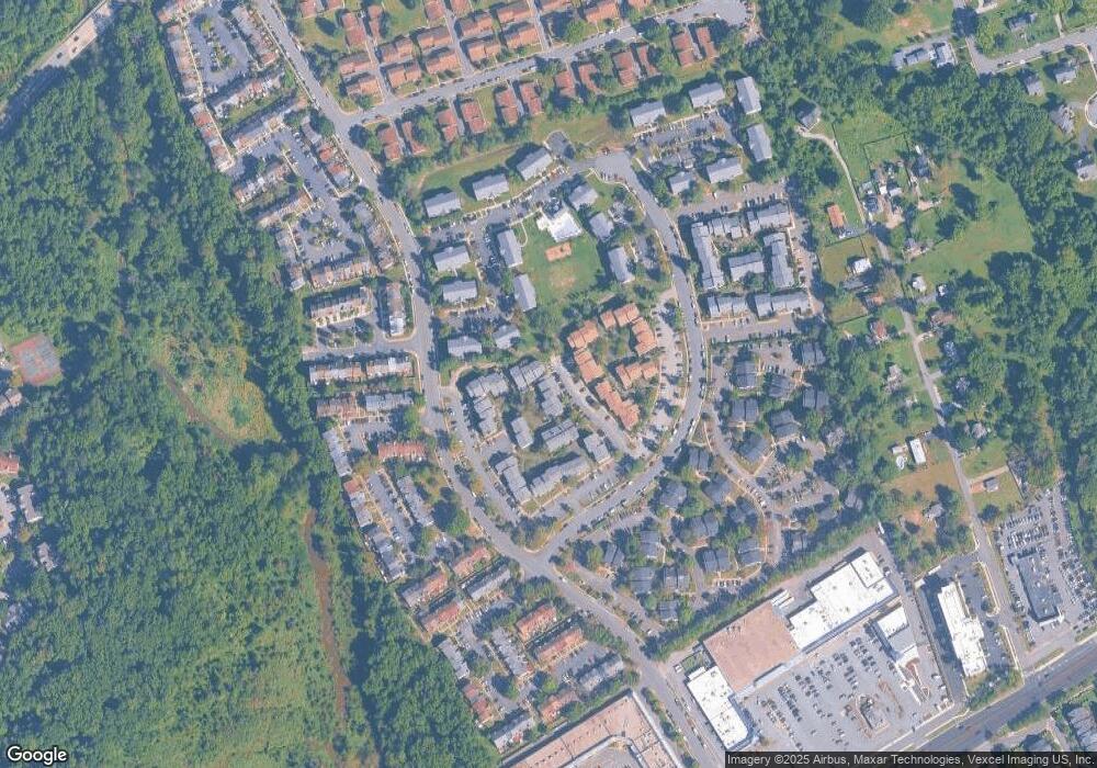 8606-D Village Way, Alexandria, VA 22309 - photo 1