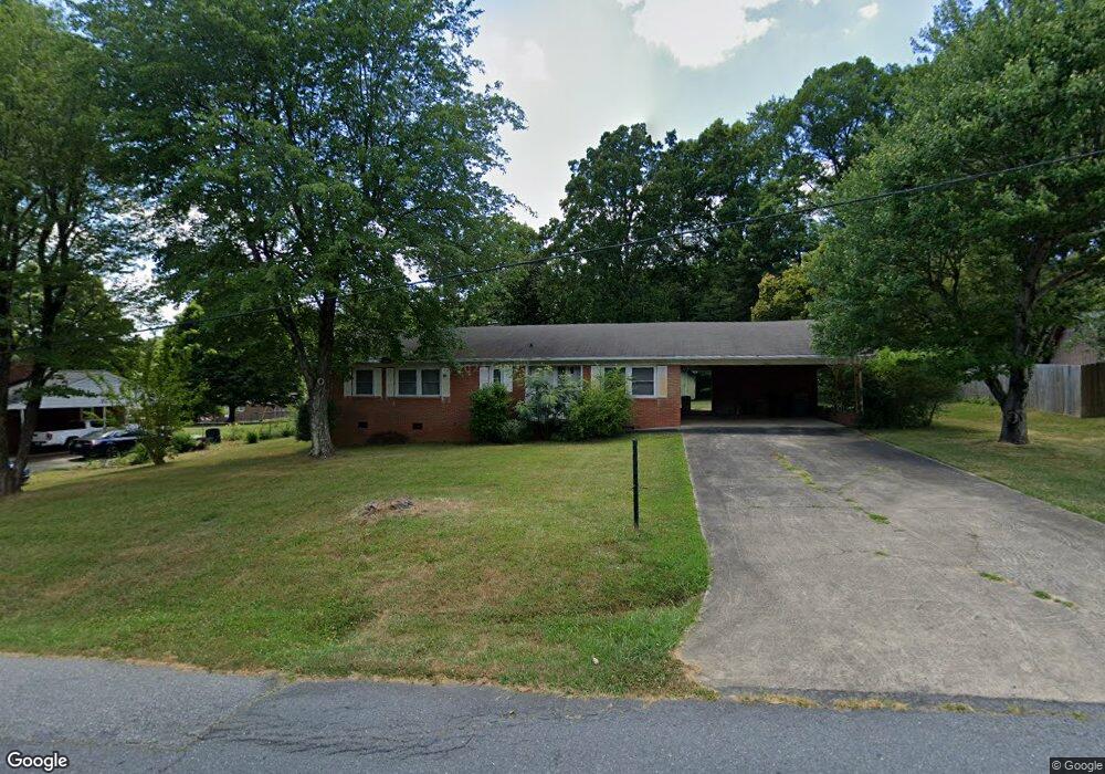 1506 Arrowwood Rd, Asheboro, NC 27205 - photo 1