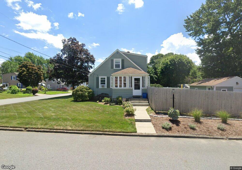 85 Mystic Dr, Warwick, RI 02889 - photo 1