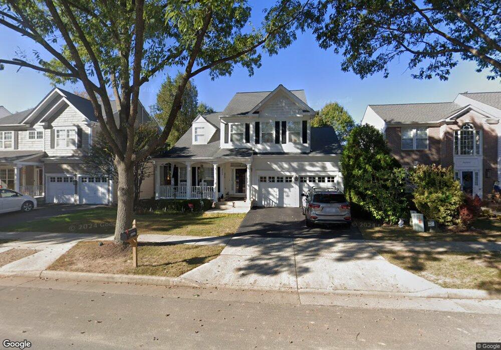 26009 Rachel Hill Dr, Chantilly, VA 20152 - photo 1