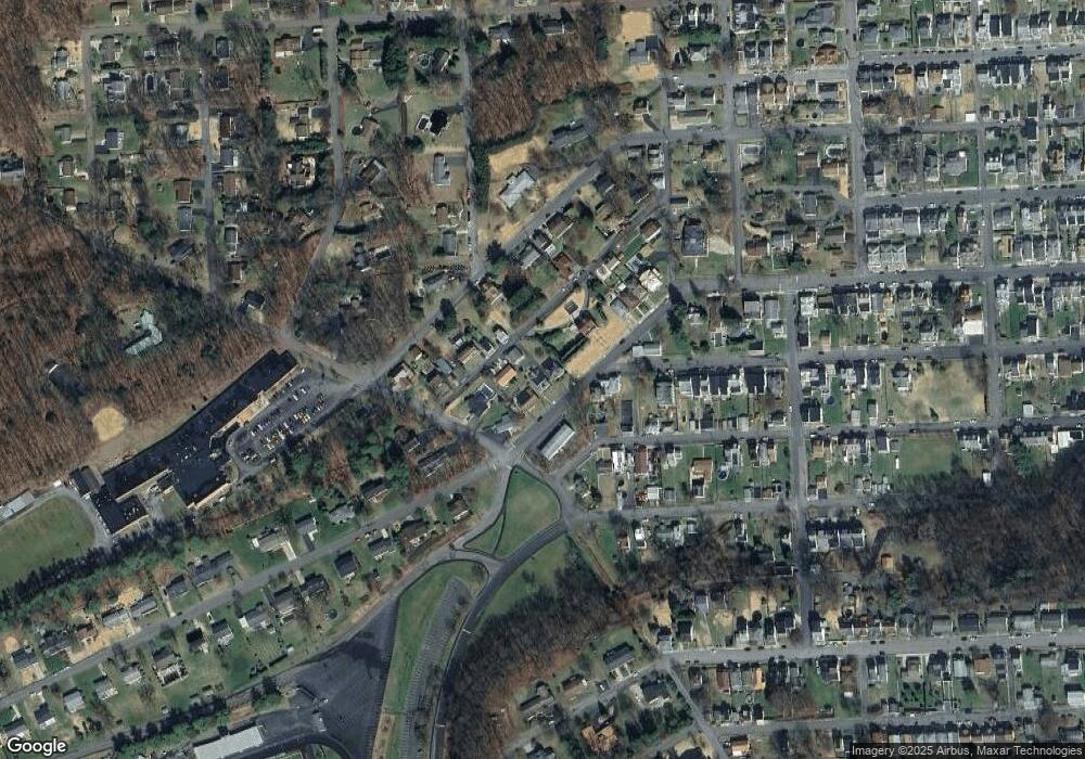 1807 Park Ave, Coal Township, PA 17866 - photo 1