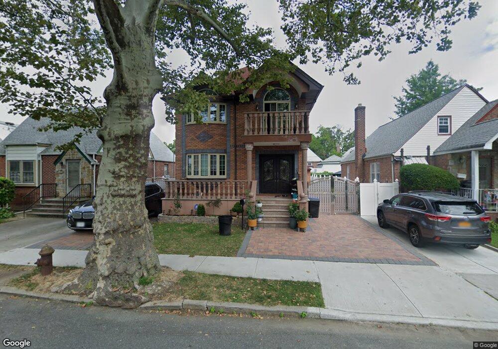 13849 62nd Ave, Flushing, NY 11367 - photo 1