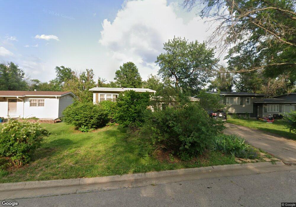 3412 SW Watson Ave, Topeka, KS 66614 - photo 1