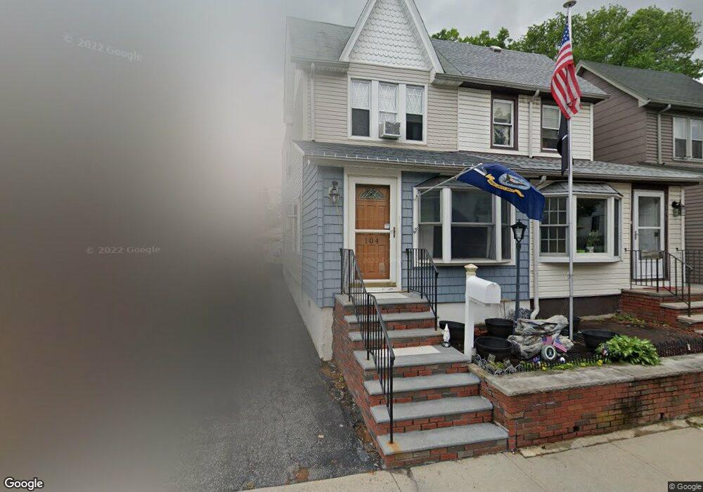 104 Delafield Place, Staten Island, NY 10310 - photo 1