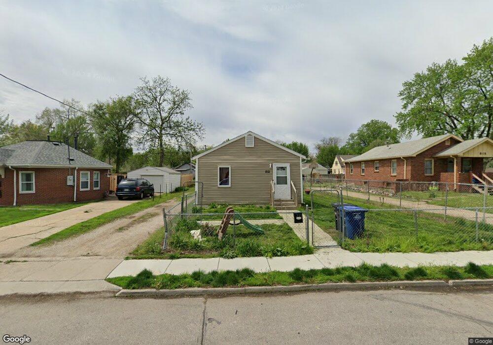 812 E 23rd St, Des Moines, IA 50317 - photo 1