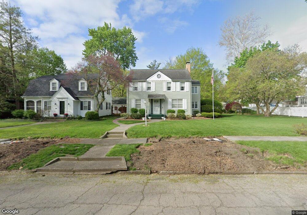 515 Tremont St, Lincoln, IL 62656 - photo 1