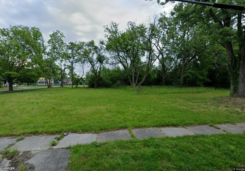 1416 Cronk Ave, Flint, MI 48506 - photo 1