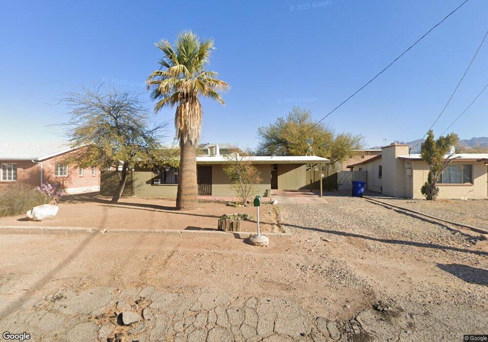 1037 E Navajo Rd, Tucson, AZ 85719 - photo 1