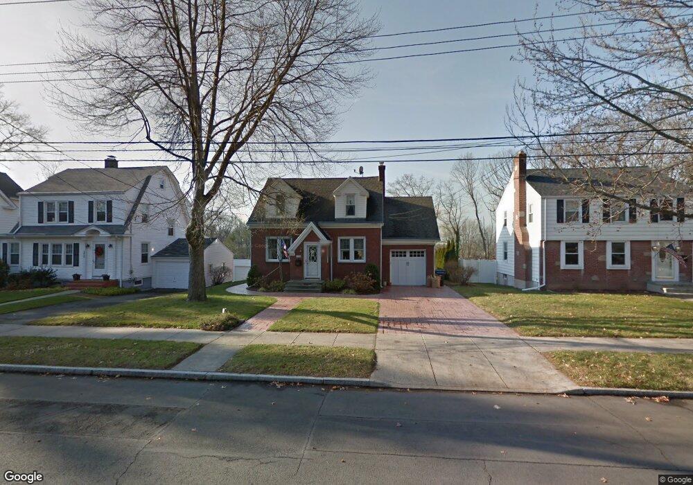 176 Kneeland Rd, New Haven, CT 06512 - photo 1