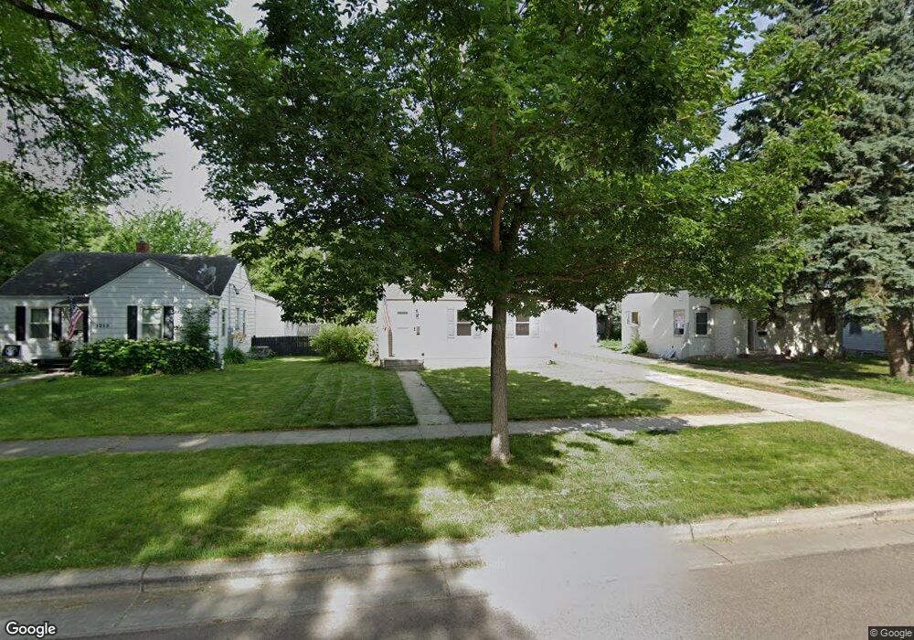 1209 15th St S, Fargo, ND 58103 - photo 1