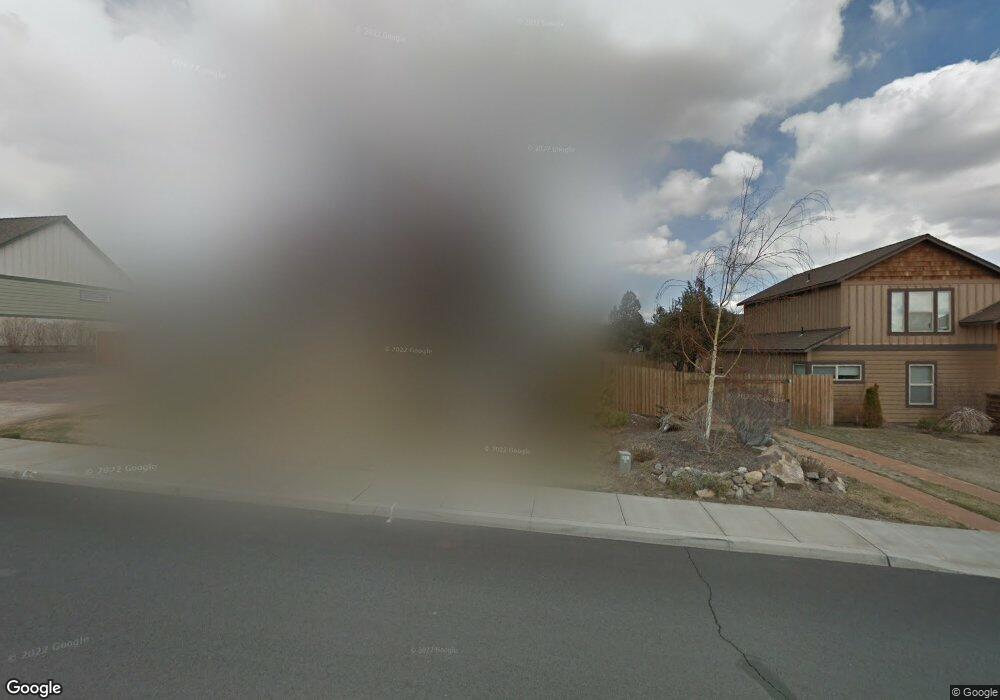 3814 SW Cascade View Ct, Redmond, OR 97756 - photo 1