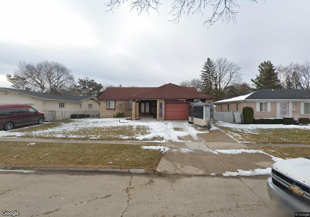 3614 Worchester Dr, Flint, MI 48503 - photo 1