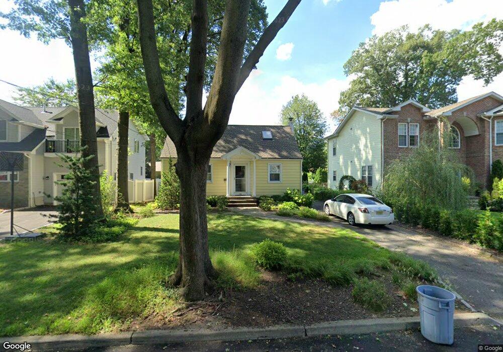 723 7th Ave, River Edge, NJ 07661 - photo 1