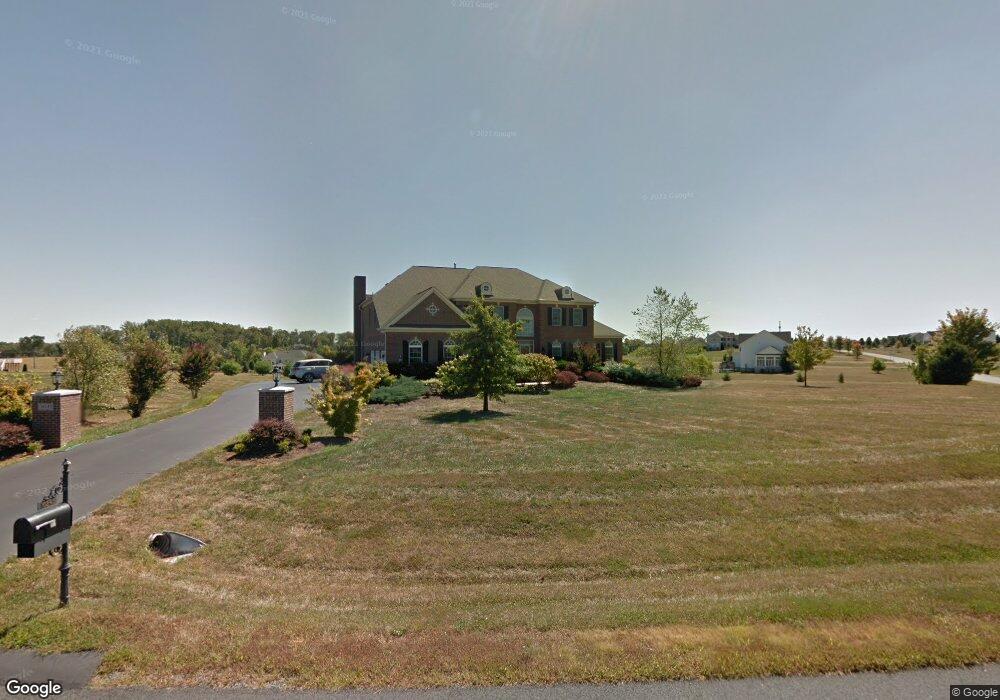 16545 Goldencrest Cir, Purcellville, VA 20132 - photo 1