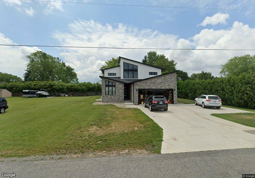 11880 Tuscola Rd, Frankenmuth, MI 48734 - photo 1