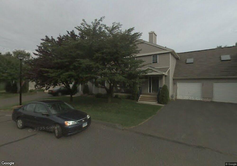 2204 Meadowview Dr unit 2204, East Windsor, CT 06088 - photo 1