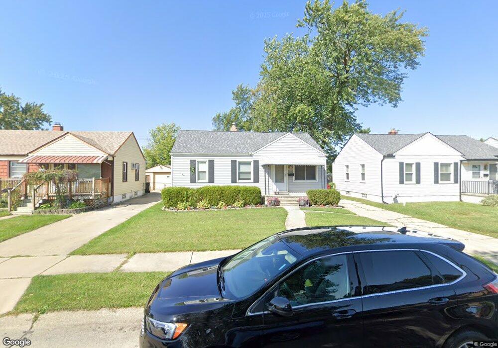 26251 Blumfield St, Roseville, MI 48066 - photo 1