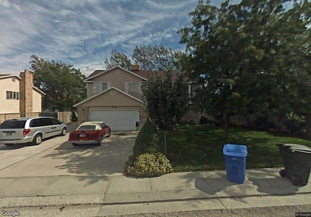 7725 S Strawberry Loop, West Jordan, UT 84084 - photo 1