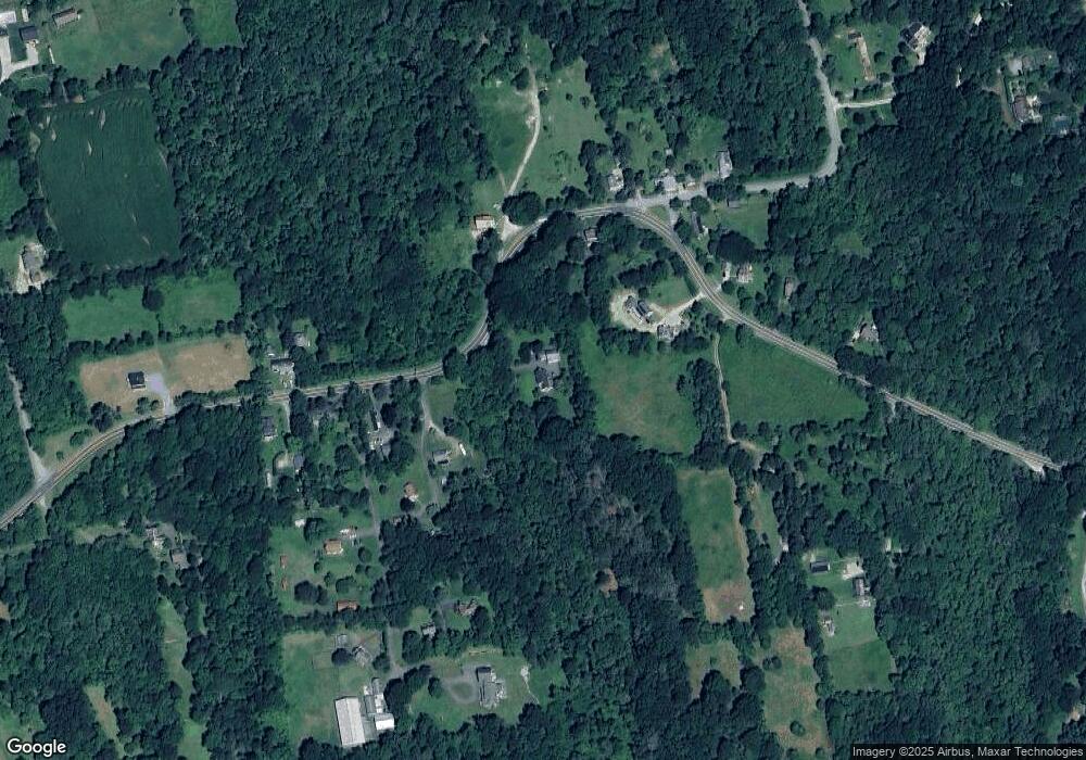 14 Pottersville Rd, Little Compton, RI 02837 - photo 1