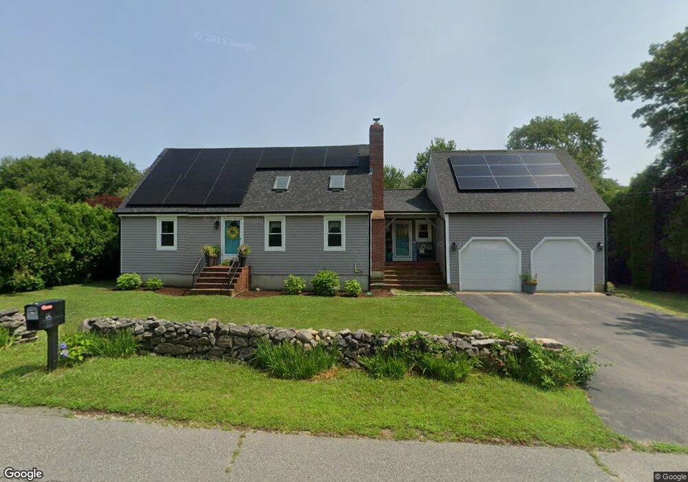 151 Arnold St, South Dartmouth, MA 02748 - photo 1