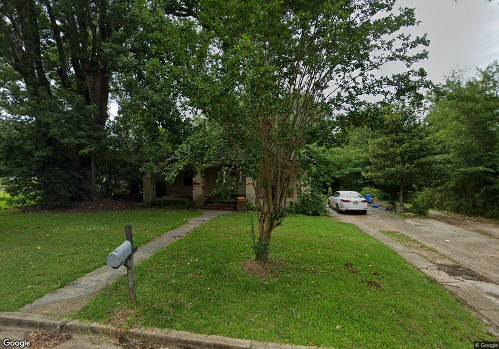 1120 W New York Ave, McComb, MS 39648 - photo 1