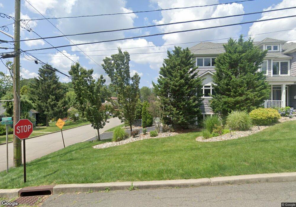 855 Richard St, Raritan, NJ 08869 - photo 1