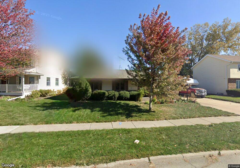 916 E 18th St N, Newton, IA 50208 - photo 1