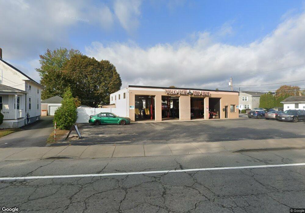 644 Killingly St, Johnston, RI 02919 - photo 1