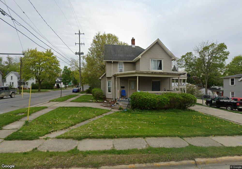 201 W Beecher St, Adrian, MI 49221 - photo 1