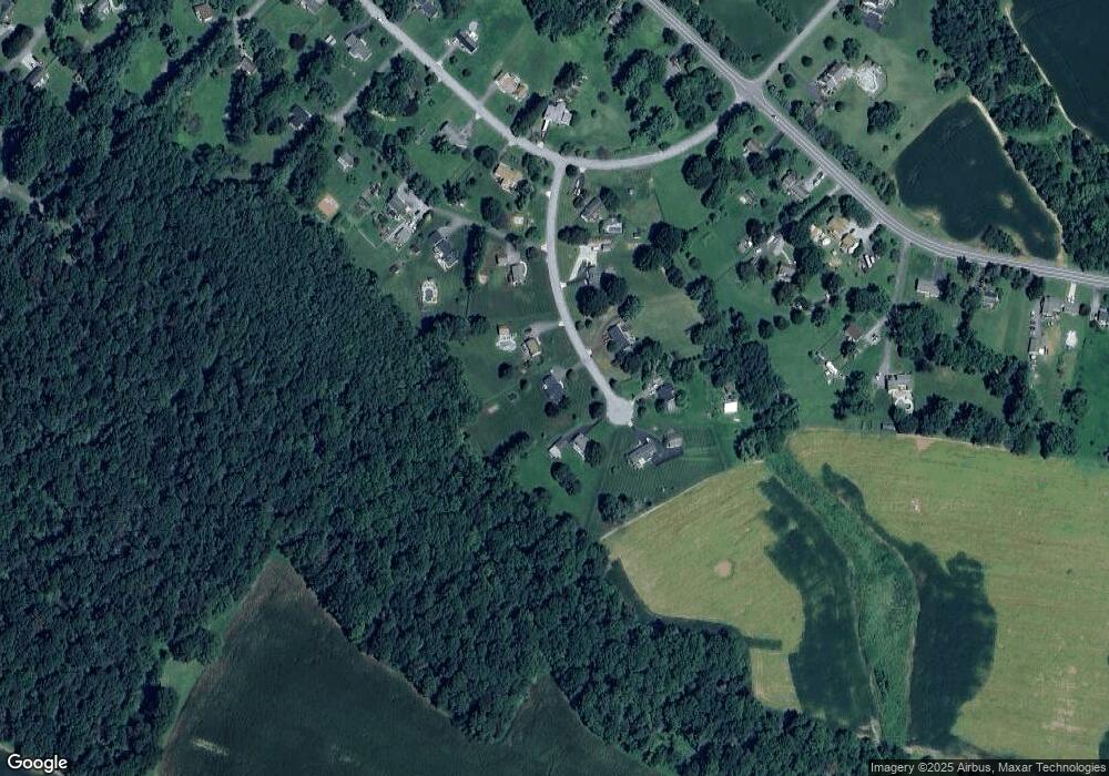 889 Severn Ct, Sykesville, MD 21784 - photo 1