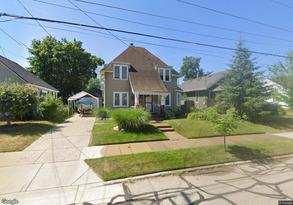 948 Arlington St NE, Grand Rapids, MI 49505 - photo 1