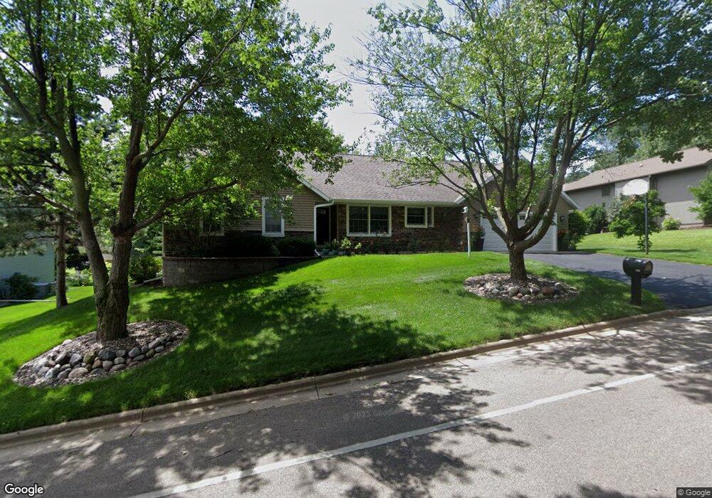 631 N 4th St, La Crescent, MN 55947 - photo 1