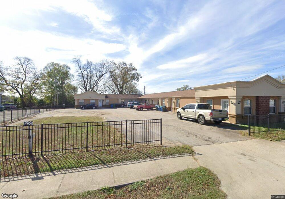 1255 S Elm St, Commerce, GA 30529 - photo 1